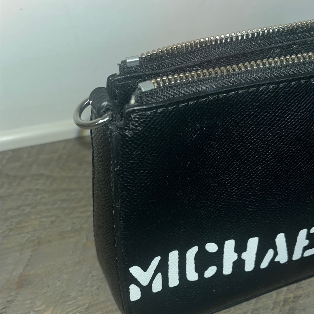 Michael Kors "Saylor" Pouchette Wristlet Black Saffiano Leather White Spellout - Picture 9 of 10
